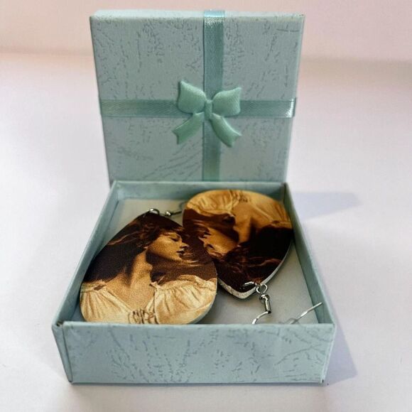 Taylor Swift Double-Sided Sepia Image Era Concert French Hooks Teardrop Earrings - Picture 2 of 4